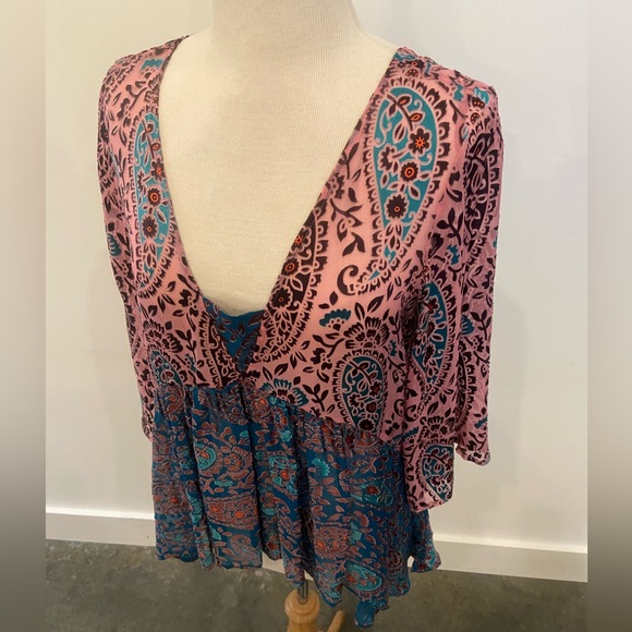 Flowy Silk & Velvet Anthro Top - Picture 2 of 7